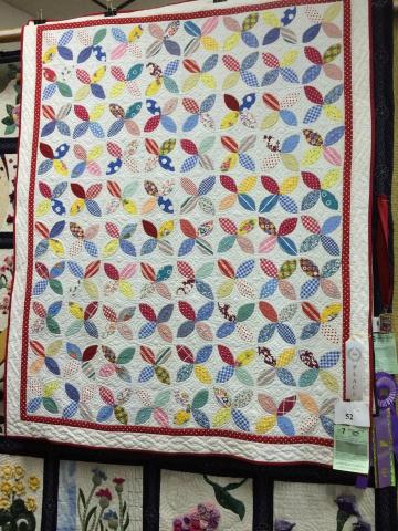 Margaret Lau received Third Place for her "Terry's Quilt".